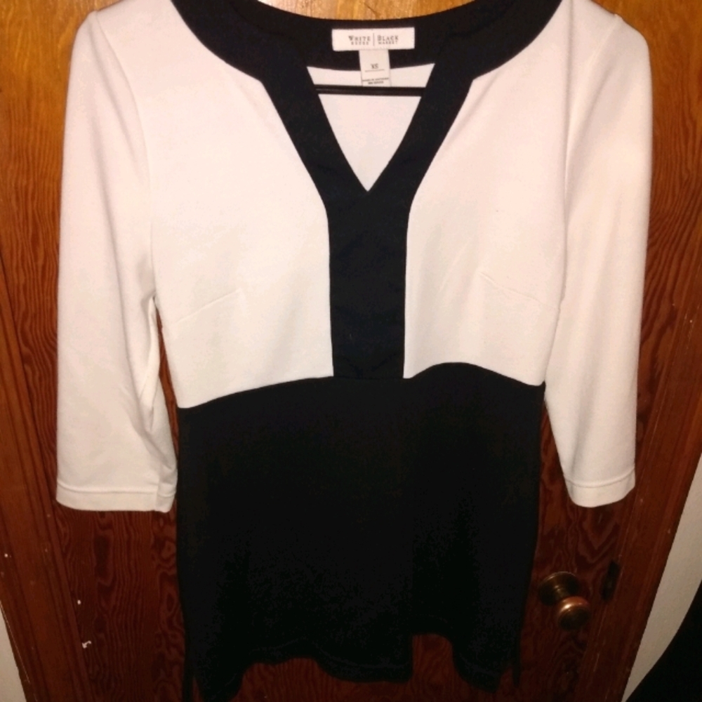 White house black market xs